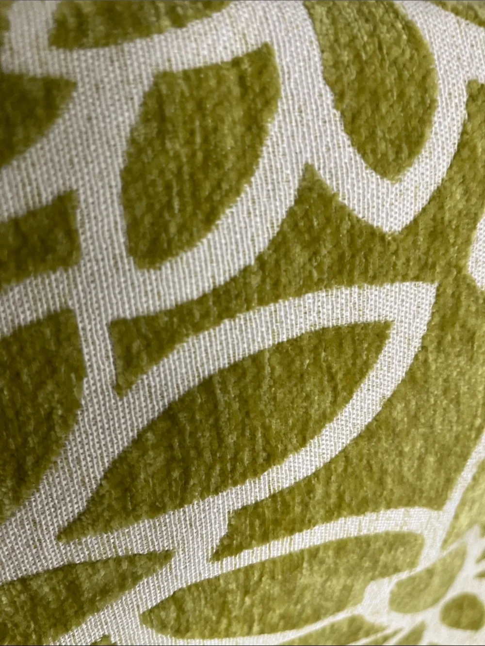Pier1 floral Chenille reversiblepillow cover chartreuse green texture 20” square